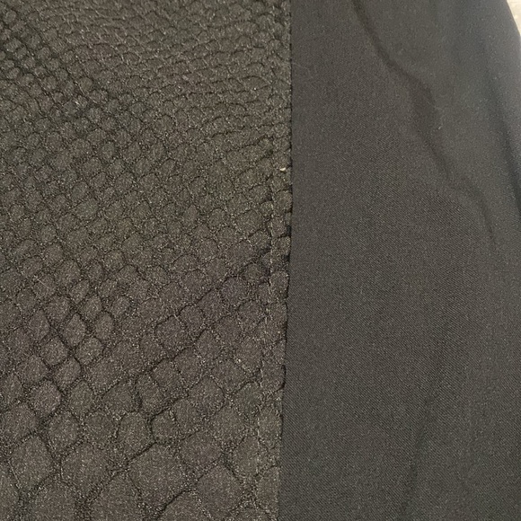 Little black dress - Picture 6 of 9